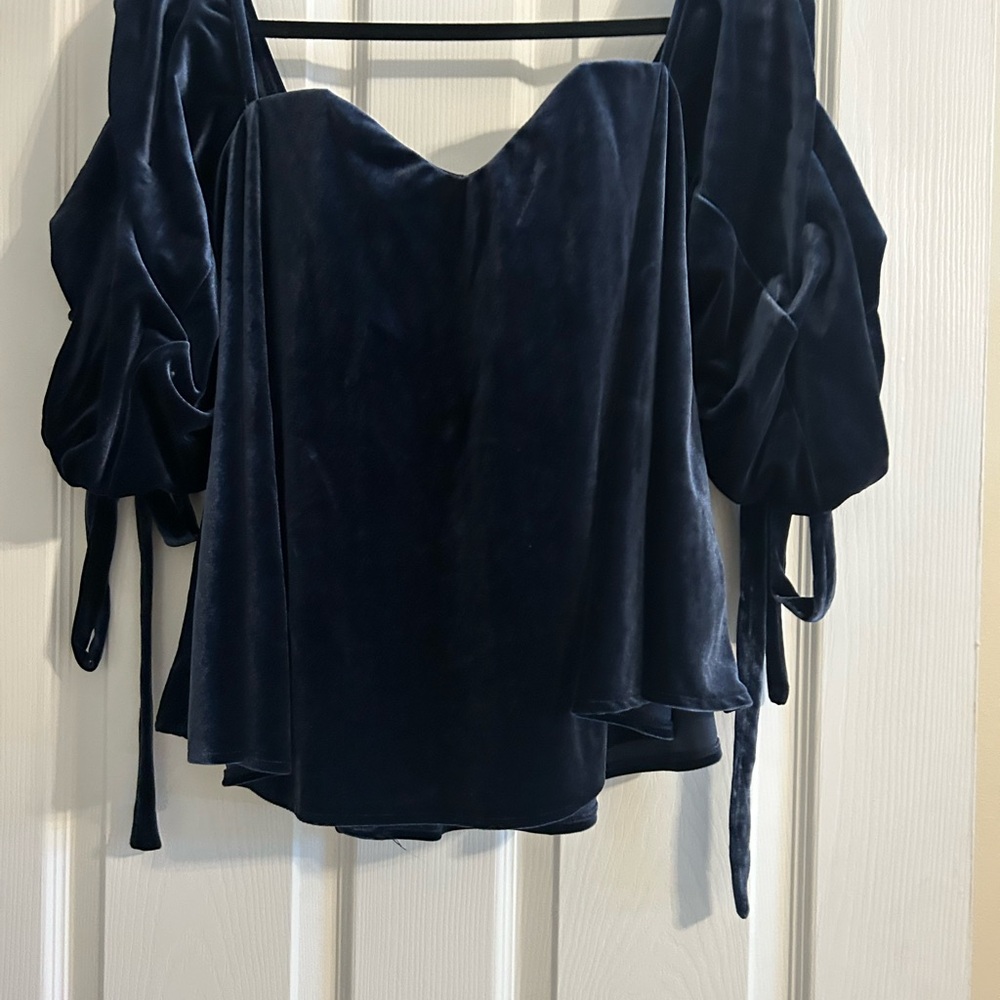 Elegant Navy Velvet Women's Top